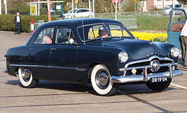 1950 Ford Sedan
